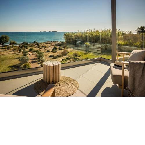 Thalasa Suite-Grand Blue Beach residence