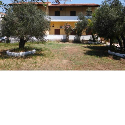 Thaleia Studios & Apartments