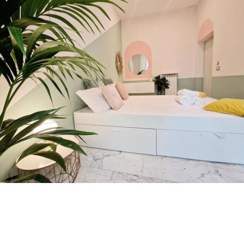 THE 38 HOME l Homkeey Luxury Apartment I Colosseum