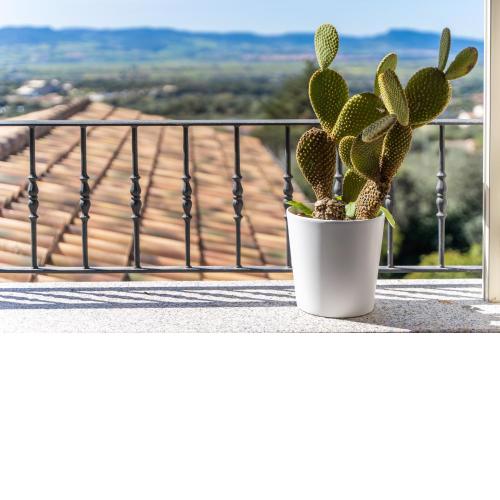 The Balcony Guest House - By Welcomely