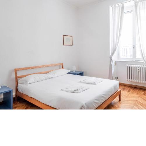 The Best Rent - Bright one bedroom apartment with balcony in Moscova