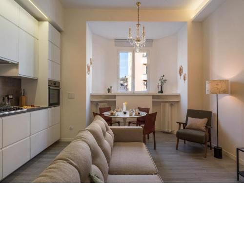 The Best Rent - Elegant two-bedrooms apartment in Rione Prati
