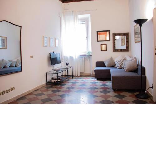 The Best Rent - Piazza di Firenze Apartment