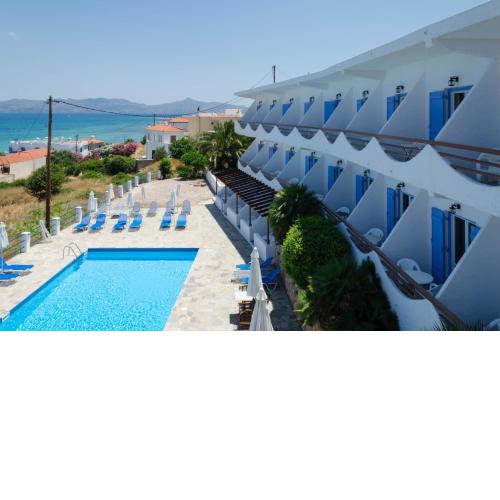 ''The Boulas'' Rooms