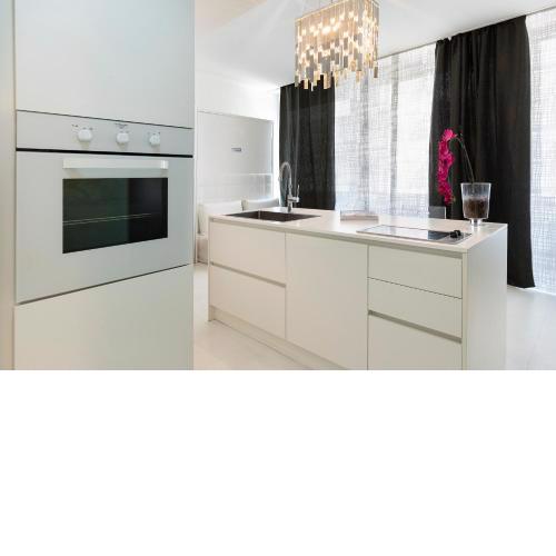 The Boutique House Galleria - With Private Parking -