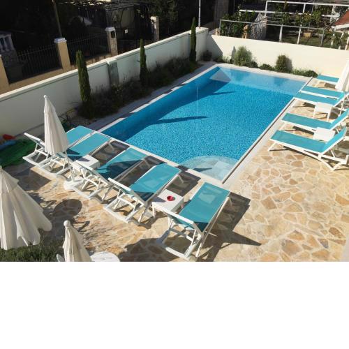 The Central Suites