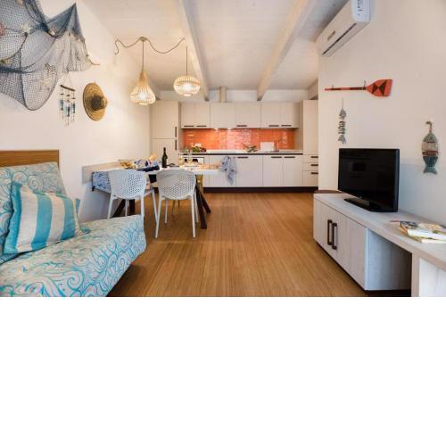 The Chic Lino delle Fate Eco Resort 2 Room Bungalow sleeps 5