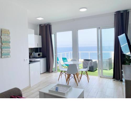 The Cliff House Gran Canaria with Sea views.