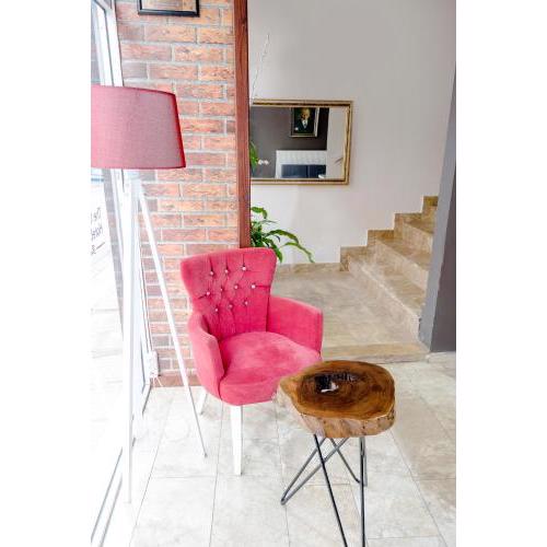The Corner Inn Hotels By Suit
