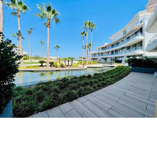The Edge - NEW 2022 - Luxueux Appartement front de mer pour 6 personnes