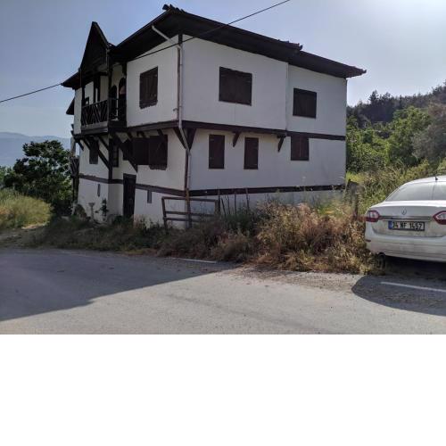 The Great Manor House