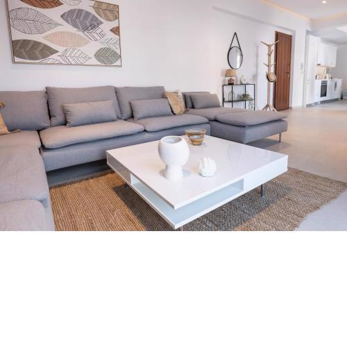 The H Experience - Urban 2BD Rooftop in Neos Kosmos