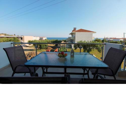 The House Of The Roses Seaview Superior Apartment 2
