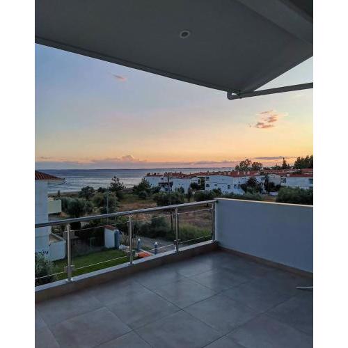 The House Of The Roses Seaview Superior Maisonette 1