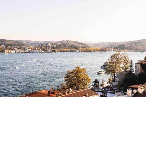 The house with sunrise view in Rumeli