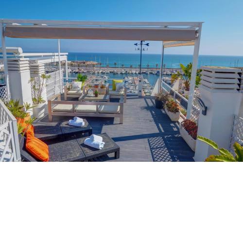 The Moonlight Sea View by Hello Homes Sitges