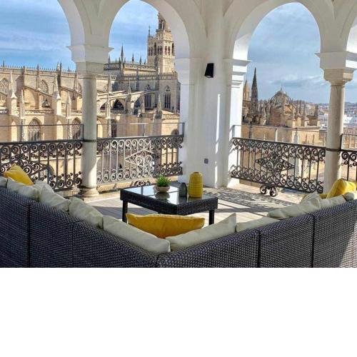 The most Exclusive apartment in Sevillaparking