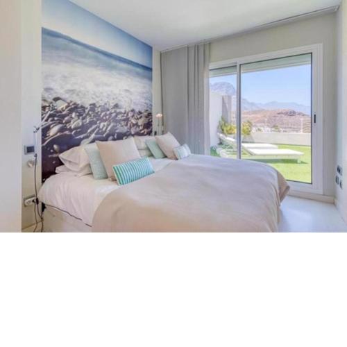 The New Suite, Agaete