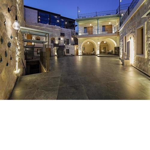 The Niche Cave Hotel
