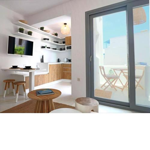 The Nine Graces - Agia Anna Beach Apartements