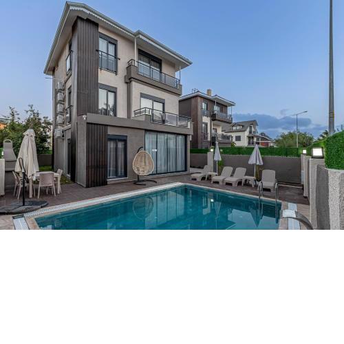 the north villa