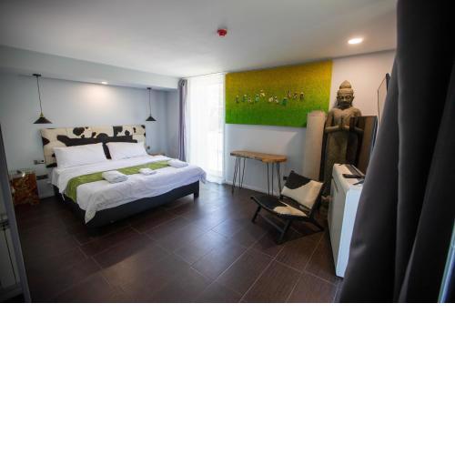 The ONE Apartman Adults Only!