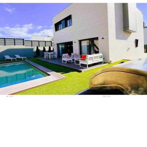 The Orange House Barcelona