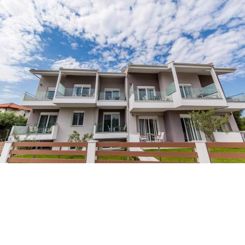 The PAPOUTSAKIS apartments