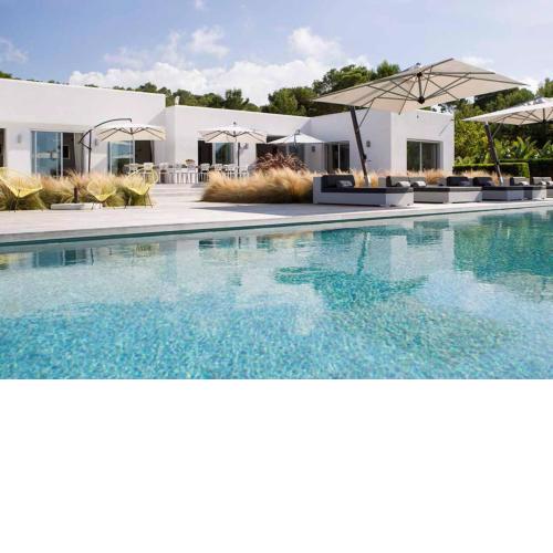 The Perfect Luxury Villa with Private Pool, Ibiza Villa 1069