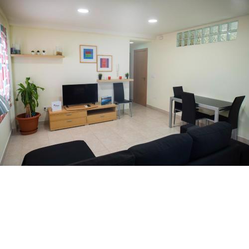 THE PHOTOGRAFIC FLAT