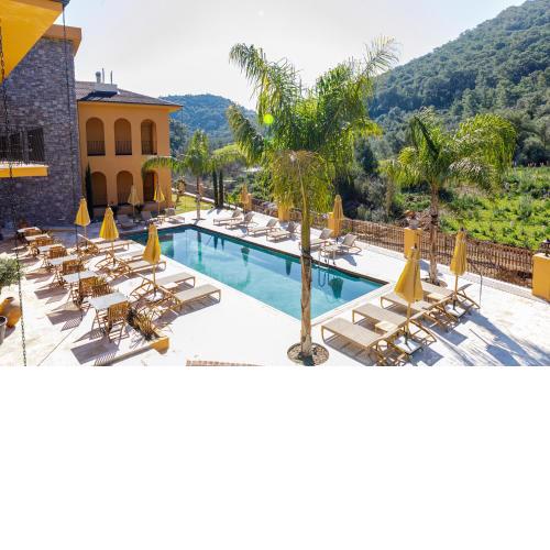 The Remote Hotel