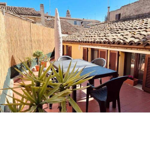 The Roof Terrace Historic Center Of Fano