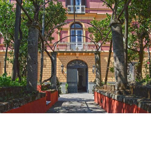 The Secret Garden Relais