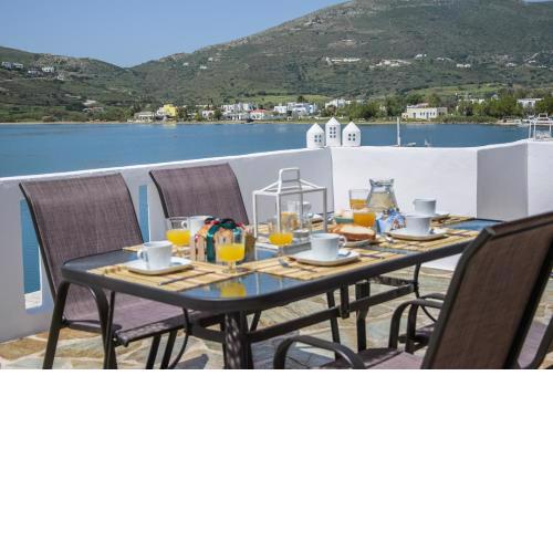The Veranda of Gavrion-Exclusive, Centrally located with Seaview