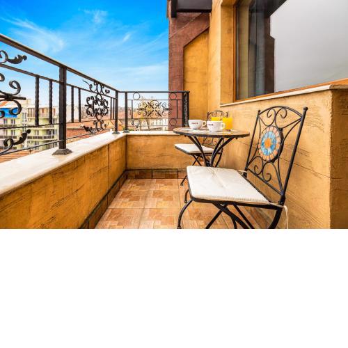 The Walnut 2BD Apartment