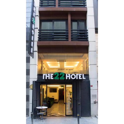 The22 Hotel