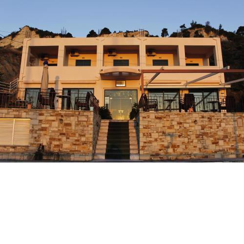 Thea Hotel