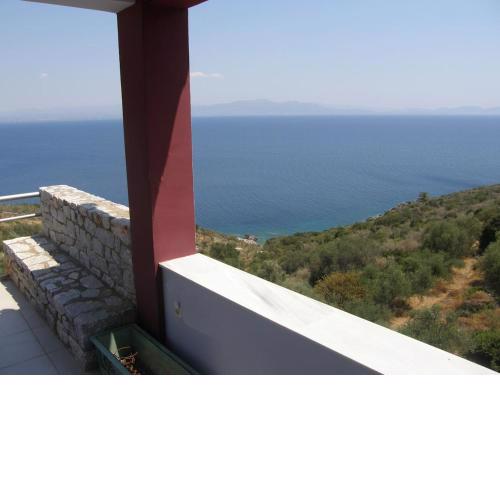 Theano House Mani