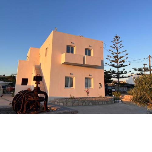 Theasis Apartments