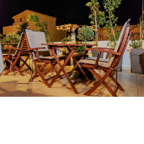 Theasis Athens