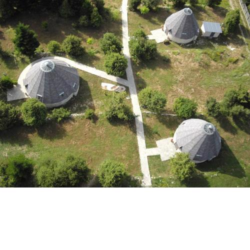Theasis-Igloo