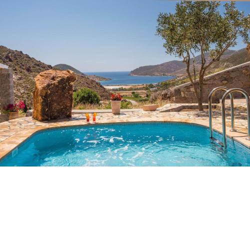 THEOLOGOS VILLA