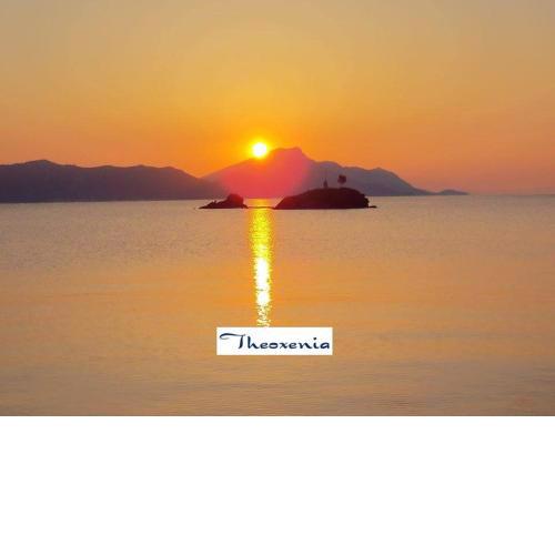 Theoxenia