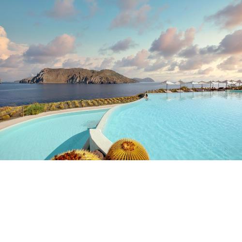 Therasia Resort Sea and SPA
