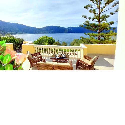 THETIDA Villa & Studio