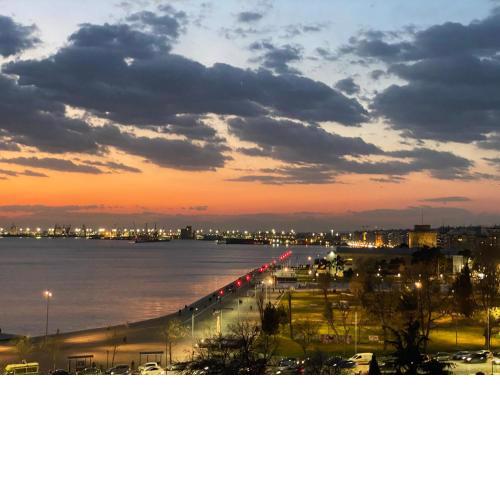 TheViewSKG-Luxury apartment with stunning cityview