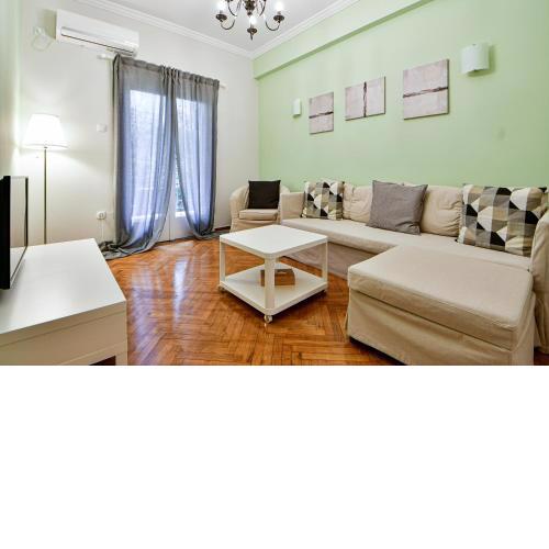 Thiras Lovely Apartment