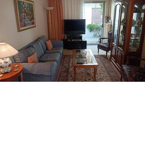 Thissio Family Apartment