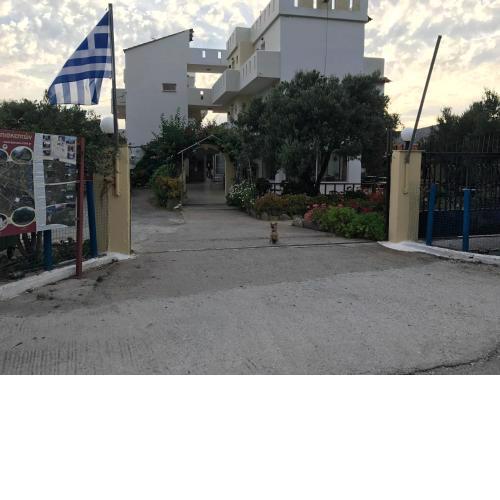 Tholos Rooms