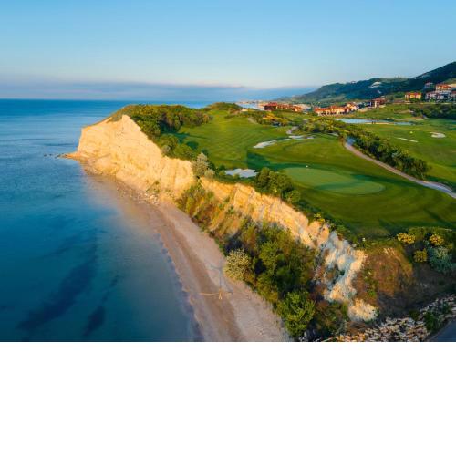 Thracian Cliffs Golf & Beach Resort